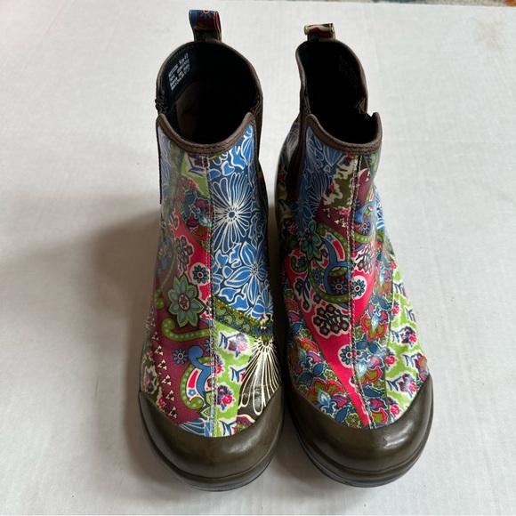 Dansko | Vail Patchwork Waterproof Chelsea Boot - Picture 2 of 8